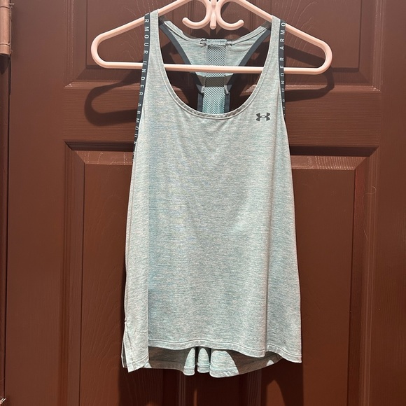 Woman’s Under Armour HeatGear Tank Top - Picture 2 of 8